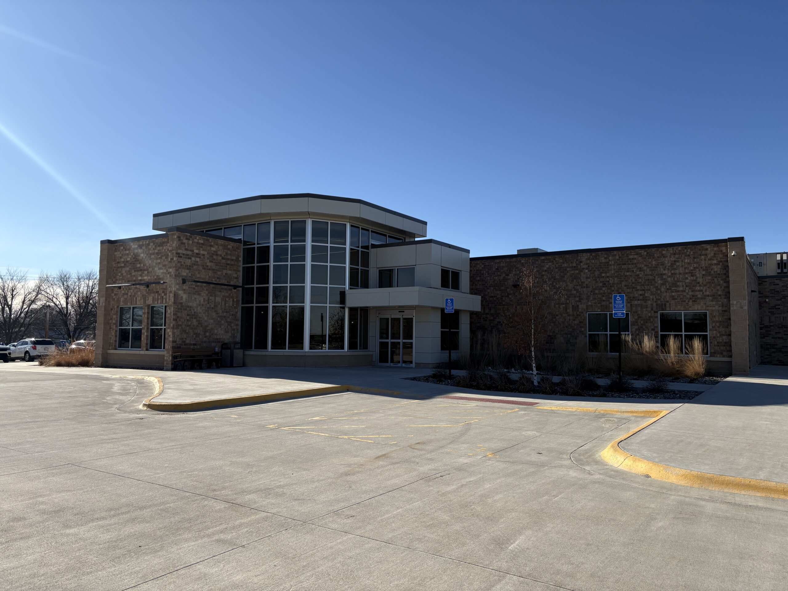 Gynecology and gynecologic oncology services are available 3 days each month in the DCH Outpatient Clinic in Leon, Iowa.